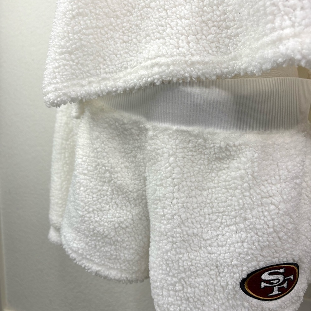 San Francisco 49ers White Sherpa Lounge Set Hoodie Shorts NFL Women’s M - Picture 7 of 13